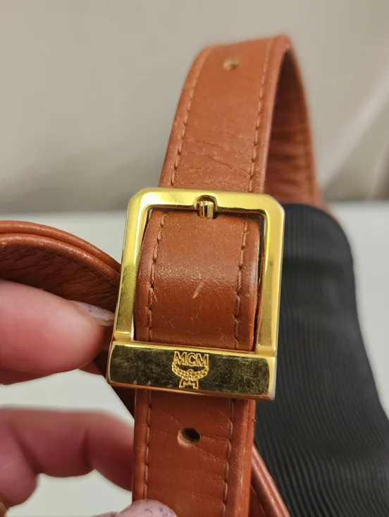 Authentic Vintage Logoglam Cognac Canvas MCM crossbody Shoulder Bag With COA - Picture 11 of 12